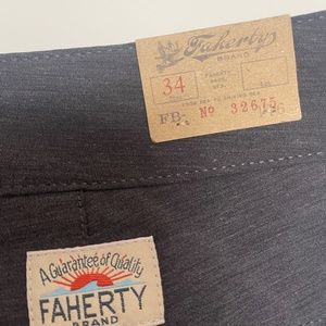 BNWT Faherty all day shorts size 34
